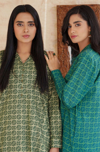 Manto Women's Ready to Wear Lawn Cotton Yaqeen Long Kurta Shirt Olive Green & Teal Green Featuring Urdu Calligraphy