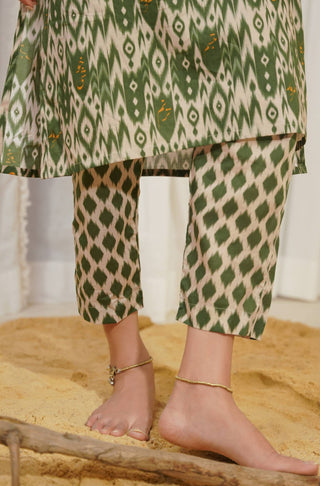 Pants Detail of Manto Two Piece Premium Lawn Co-Ord Set Green & Beige Featuring Urdu Calligraphy