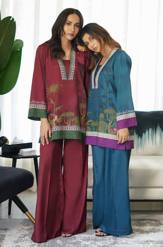 Manto Women's Stitched Crepe 2 Piece Matching Teal & Maroon Khwahish Co-ord Set, with Short Shirt Kurta & WIde Leg Trouser Pants Featuring Poetry of Behzad Lucknavi