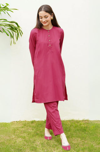 Shopmanto, Pakistani urdu calligraphy clothing brand, wear manto ready to wear women solid magenta lucknow wash n wear two piece matching coord with mid length kurta and straight tapered trouser pants