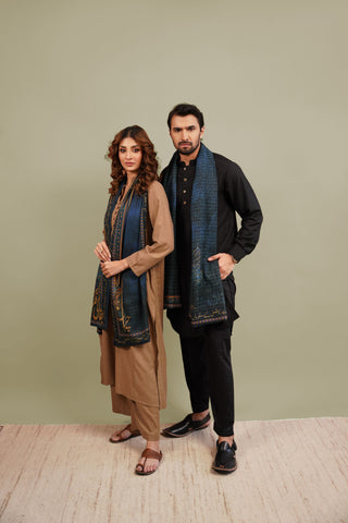 Manto's Unisex Double Sided Blue Chirag Stole featuring Urdu Calligraphy