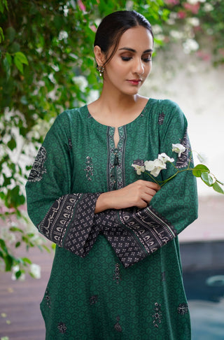 Manto Women's Stitched 2 Piece Matching Lawn Uraan Green & Black Co-ord Set Calligraphed with Words of Kaif Moradaabadi