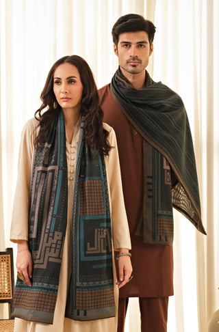 Man Wearing Manto's Unisex Double Sided Teal Talaash-e-manzil Stole featuring Urdu Calligraphy