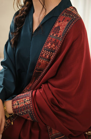 Manto Women's Stitched 1 Piece Manzil Shawl Maroon Featuring Urdu Calligraphy of Poetry by Allama Iqbal