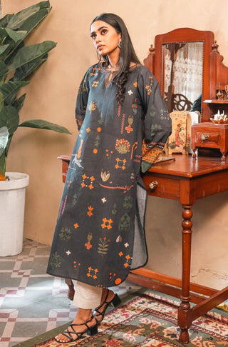 Shopmanto, wear manto, manto clothing brand, manto pakistan, ladies clothing brand, urdu calligraphy clothing, wear manto urdu calligraphy ladies women black zeest kurta, urdu kurta, lawn urdu kurta