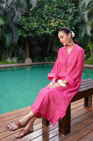 Manto Woman's Stitched Yarn Dyed 2 Piece Matching Sunehri Co-Ord Set Fuchsia with A-Line Kurta & Straight Trouser Pants