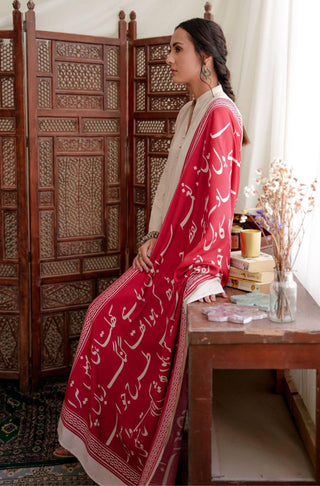 Shopmanto, wear manto pakistani clothing brand women ready to wear red urdu bol odhni dupatta long scarf shawl, pakistani urdu dupatta with calligraphy throughout dupatta