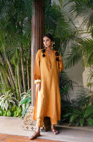 Manto Woman's Stitched Yarn Dyed 2 Piece Matching Sunehri Co-Ord Set Mustard with A-Line Kurta & Straight Trouser Pants