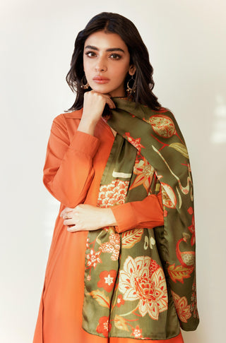 Shopmanto, wear manto pakistani clothing brand, manto ready to wear green gulnaar urdu silk stole scarf with floral print and urdu calligraphy 