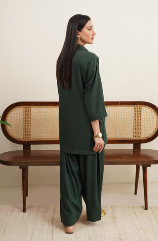 Raya Solid Green Co-ord set is made from ultra-soft wash and wear material featuring short shirt with collar and placket details and shalwar with relaxed fit