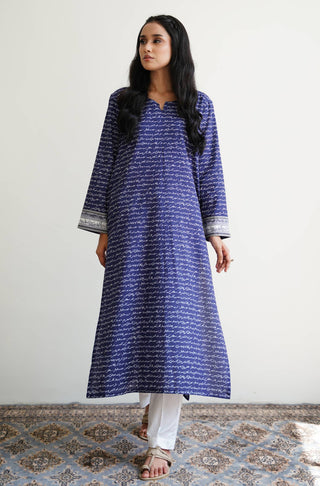 Manto Women's Ready To Wear 1 Piece Long Virsa Lawn Kurta Shirt Blue Featuring Urdu Calligraphy of Poetry by Allama Iqbal & Illustration of National Elements of Pakistan