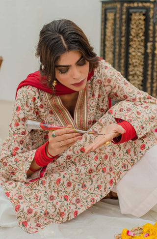 Manto Women's Ready To Wear Lawn 1 Piece Roshni Kurta Long Shirt Beige & Red Calligraphed with Random Urdu Words