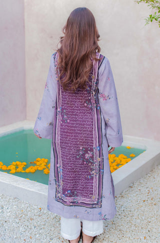 Manto Women's Ready To Wear Phool Khaddar Long Kurta Shirt Plum & Lilac with Urdu Calligraphy of Poetry by Jigar Murad Abadi & Sahir Ludhianvi