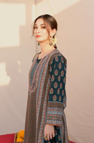 Shopmanto, wear manto, manto clothing brand, manto pakistan, ladies clothing brand, urdu calligraphy clothing, Manto urdu calligraphy Arzoo kurta in teal and orange colour, manto khaddar collection, manto winter collection, khaddar kurta