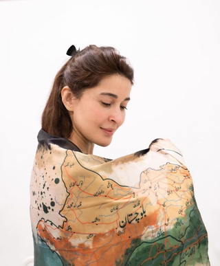 Shaista Lodhi wearing Manto' Pehchaan Scarf